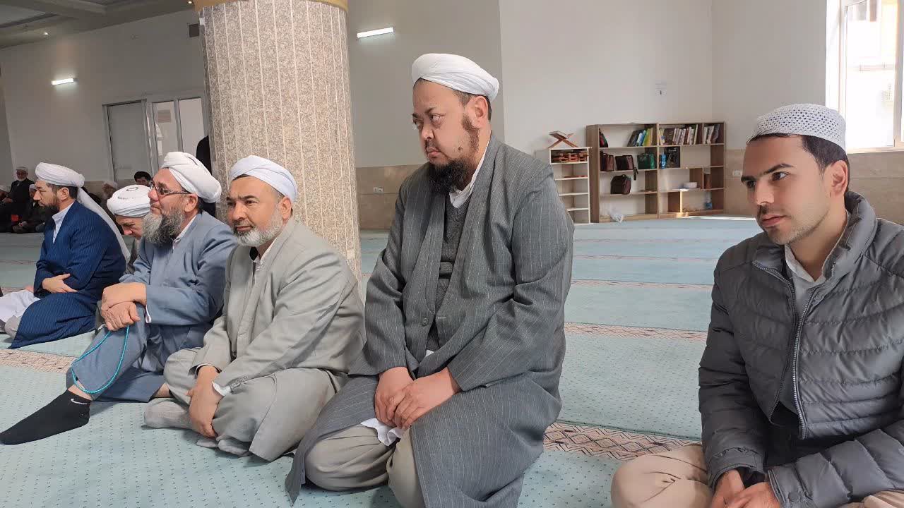  مراسم گرامیداشت شهادت قائد امت با حضور حجت الاسلام و المسلمین دیلم مدیر مرکز اسلامی گلستان