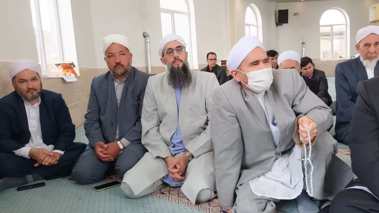  مراسم گرامیداشت شهادت قائد امت با حضور حجت الاسلام و المسلمین دیلم مدیر مرکز اسلامی گلستان