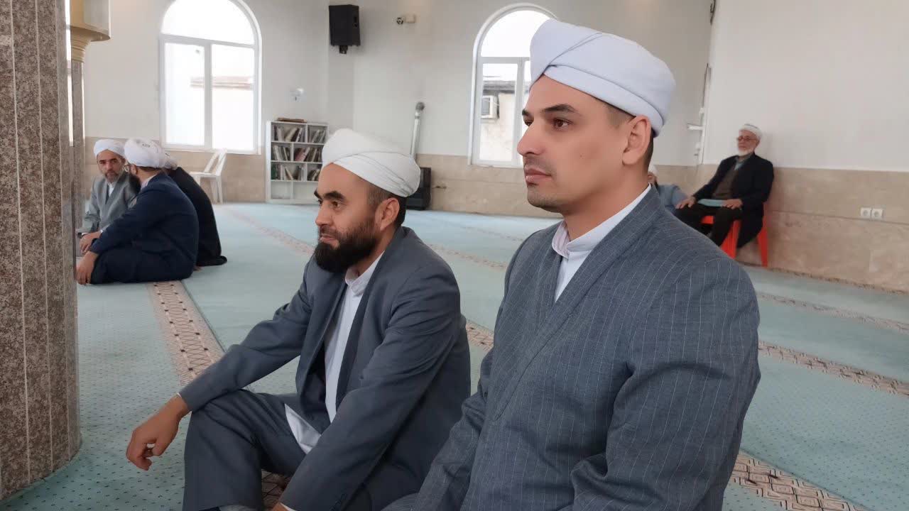  مراسم گرامیداشت شهادت قائد امت با حضور حجت الاسلام و المسلمین دیلم مدیر مرکز اسلامی گلستان