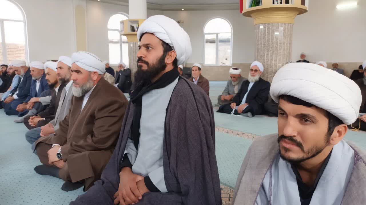  مراسم گرامیداشت شهادت قائد امت با حضور حجت الاسلام و المسلمین دیلم مدیر مرکز اسلامی گلستان